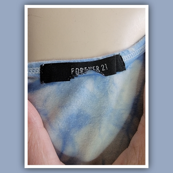 forever 21 "get lost" women's juniors cropped blue tie dye racerback tan… - Picture 5 of 5